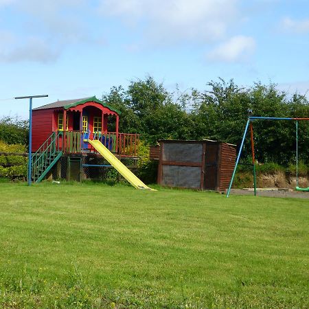 Plantation Lodge Kingscourt Esterno foto