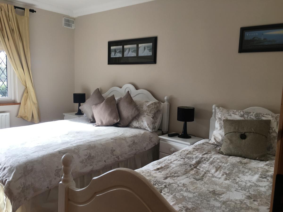 Plantation Lodge Kingscourt Esterno foto
